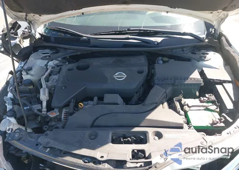 2015 Nissan Altima 2.5 S z USA, uszkodzony, nr VIN 1N4AL3AP8FC212909